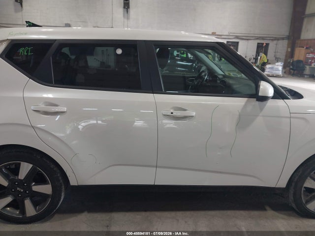 45594181 :رقم المزاد ، KNDJ33AU9L7714008 vin ، 2020 Kia Soul Ex مزاد بيع