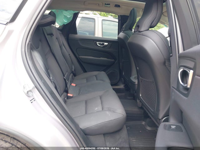 Volvo Xc60 B5 Plus 2026 YV4M12RC4T1386277 Image 8