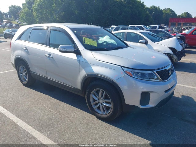 Продажа на аукционе авто 2014 Kia Sorento Lx, vin: 5XYKT3A66EG457823, номер лота: 45594261