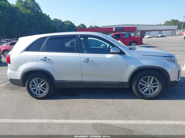 Продажа на аукционе авто 2014 Kia Sorento Lx, vin: 5XYKT3A66EG457823, номер лота: 45594261