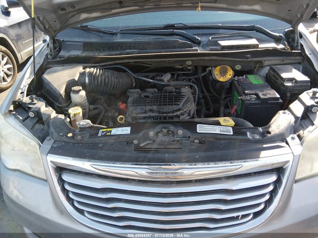 2014 Chrysler Town & Country Touring მანქანა იყიდება აუქციონზე, vin: 2C4RC1BGXER231208, აუქციონის ნომერი: 45594267