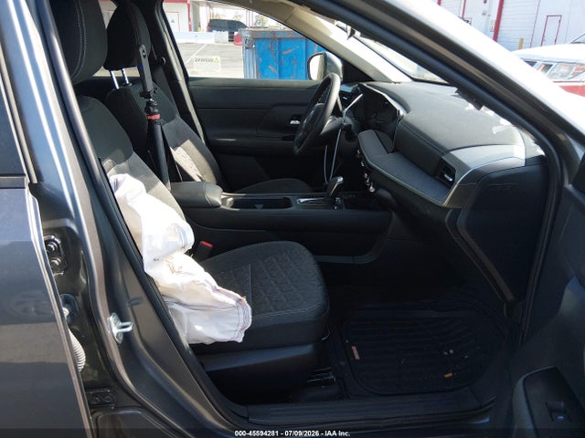 3N8AP6CA2SL366804 Nissan Kicks Sv Fwd