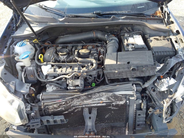 Продажа на аукционе авто 2012 Volkswagen Gti 2-door, vin: WVWFD7AJ4CW210844, номер лота: 45594300