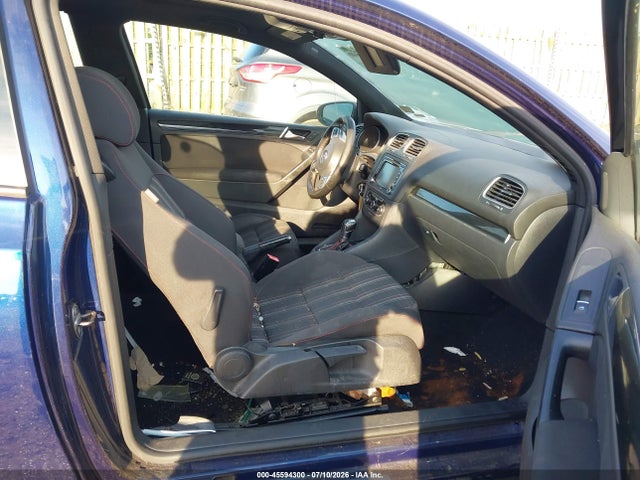 Продажа на аукционе авто 2012 Volkswagen Gti 2-door, vin: WVWFD7AJ4CW210844, номер лота: 45594300