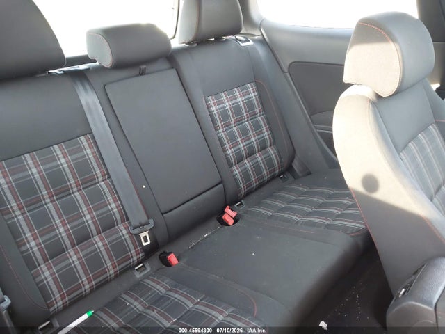 Продажа на аукционе авто 2012 Volkswagen Gti 2-door, vin: WVWFD7AJ4CW210844, номер лота: 45594300
