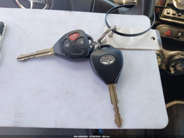 2010 Scion Xd მანქანა იყიდება აუქციონზე, vin: JTKKU4B47A1002725, აუქციონის ნომერი: 45594305