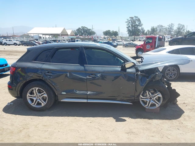 Audi Q5 2018 WA1ANAFYXJ2082330 Image 14