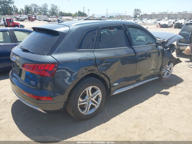 Audi Q5 2018 WA1ANAFYXJ2082330 Image 4