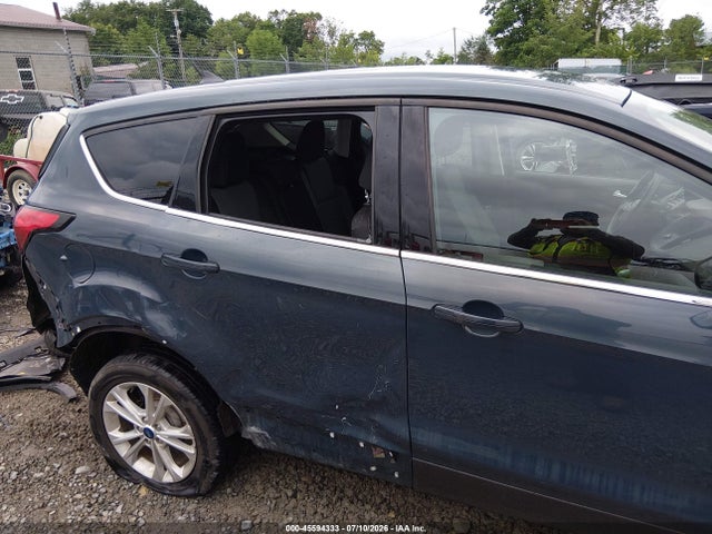 Aukcja sprzedaży 2019 Ford Escape Se, vin: 1FMCU9GD9KUA69436, numer aukcji: 45594333