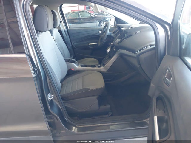 Ford ESCAPE SE 2016 1FMCU9G90GUB84588 Image 5