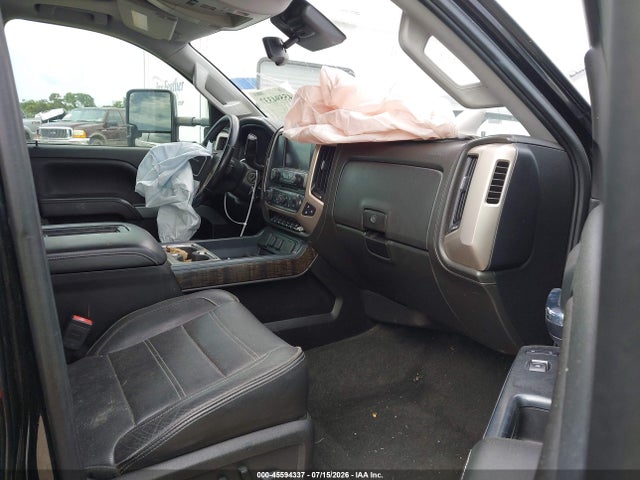 2016 Gmc Sierra 3500hd Denali მანქანა იყიდება აუქციონზე, vin: 1GT42YE81GF271701, აუქციონის ნომერი: 45594337