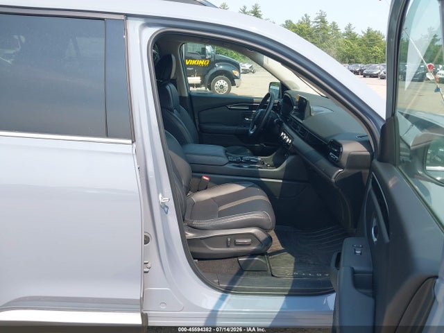 Продажа на аукционе авто 2025 Honda Pilot Touring, vin: 5FNYG1H74SB011691, номер лота: 45594382