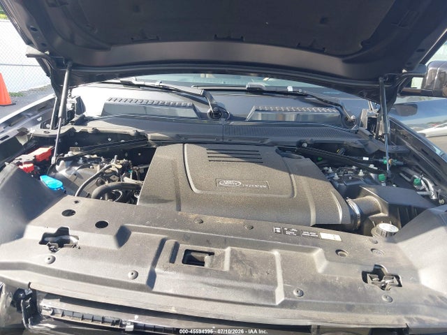 SALEJ7EX9S2364242 Land Rover Defender 110 P300