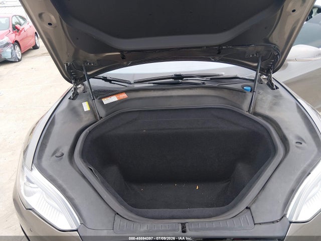 Продажа на аукционе авто 2015 Tesla Model S 70d/85d/p85d, vin: 5YJSA1H2XFF092648, номер лота: 45594397
