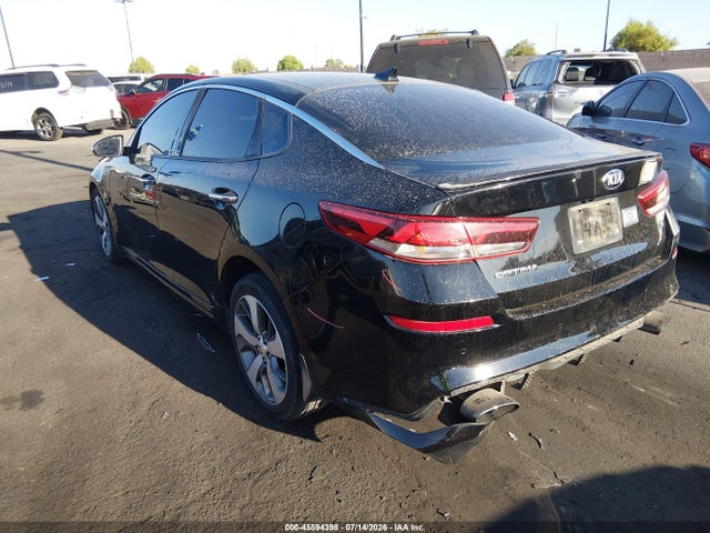 KIA Optima S 2019 5XXGT4L31KG330248 Image 3