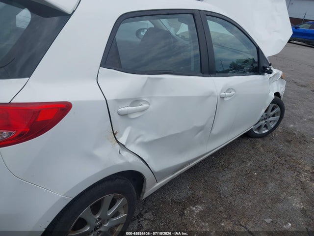 45594408 :رقم المزاد ، JM1DE1LY5D0161427 vin ، 2013 Mazda Mazda2 Touring مزاد بيع