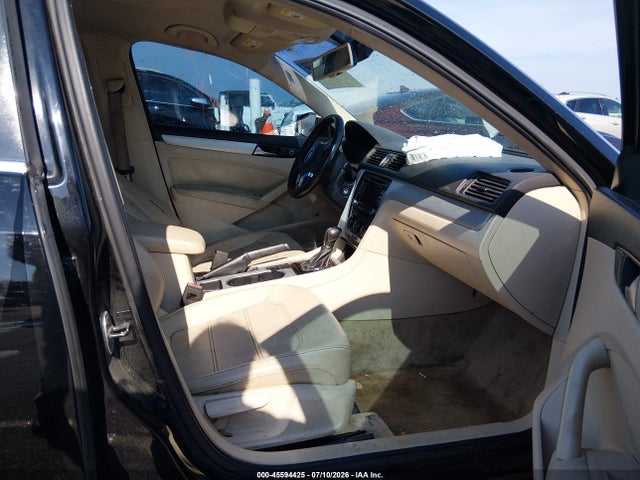Продаж на аукціоні авто 2013 Volkswagen Passat 2.5l Se, vin: 1VWBH7A35DC122423, номер лоту: 45594425