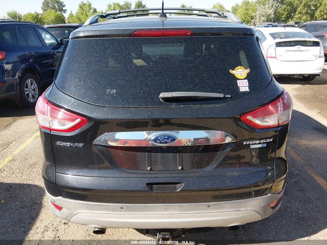 45594434 :رقم المزاد ، 1FMCU9J93FUB35103 vin ، 2015 Ford Escape Titanium مزاد بيع