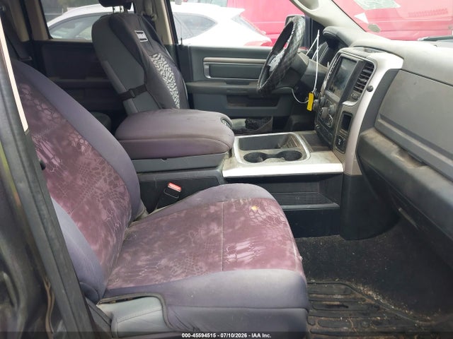 2019 Ram 1500 Classic Warlock  4x4 6'4 Box მანქანა იყიდება აუქციონზე, vin: 1C6RR7GT1KS717947, აუქციონის ნომერი: 45594515