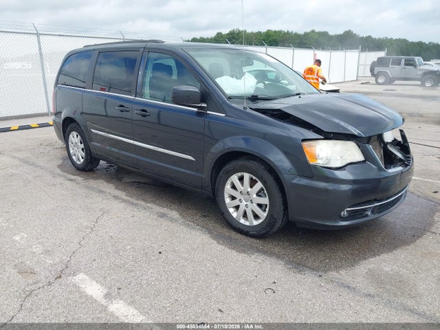 2013 Chrysler Town & Country Touring მანქანა იყიდება აუქციონზე, vin: 2C4RC1BG0DR675325, აუქციონის ნომერი: 45594554