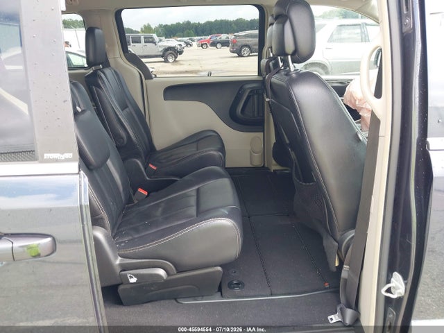 2013 Chrysler Town & Country Touring მანქანა იყიდება აუქციონზე, vin: 2C4RC1BG0DR675325, აუქციონის ნომერი: 45594554