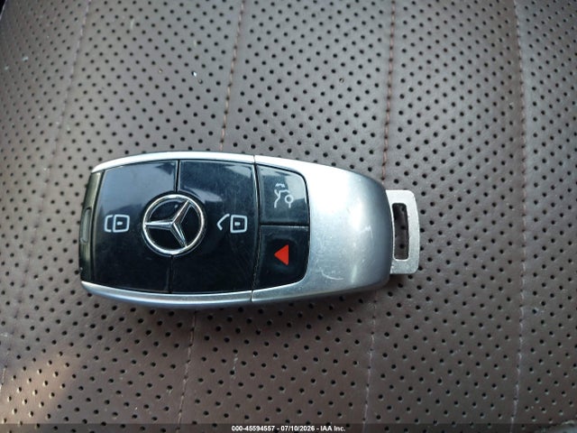 2019 Mercedes-benz S 560 4matic მანქანა იყიდება აუქციონზე, vin: WDDUG8GB5KA444805, აუქციონის ნომერი: 45594557