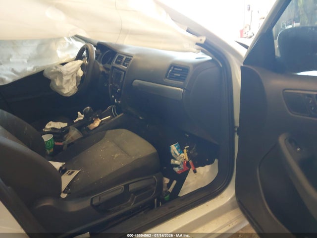 2017 Volkswagen Jetta 1.4t S მანქანა იყიდება აუქციონზე, vin: 3VW2B7AJ1HM350911, აუქციონის ნომერი: 45594562