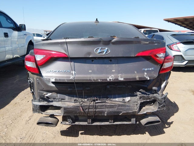 Hyundai Sonata Sport 2016 5NPE34AF3GH425281 Image 17