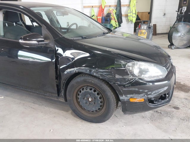 2013 Volkswagen Golf 2.5l 4-door მანქანა იყიდება აუქციონზე, vin: WVWDB7AJ5DW002521, აუქციონის ნომერი: 45594633