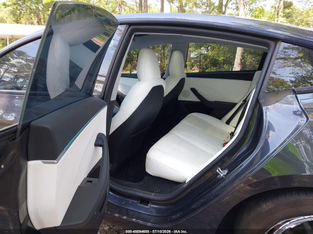 Tesla Model 3 Long Range All-wheel Drive 2025 5YJ3E1EB3SF874264 Image 8