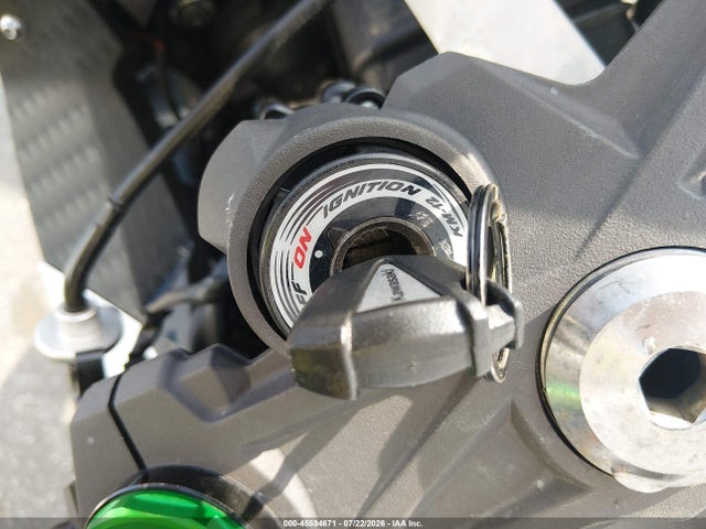 Kawasaki Zx636 E 2017 JKBZXJE1XHA025378 Image 11