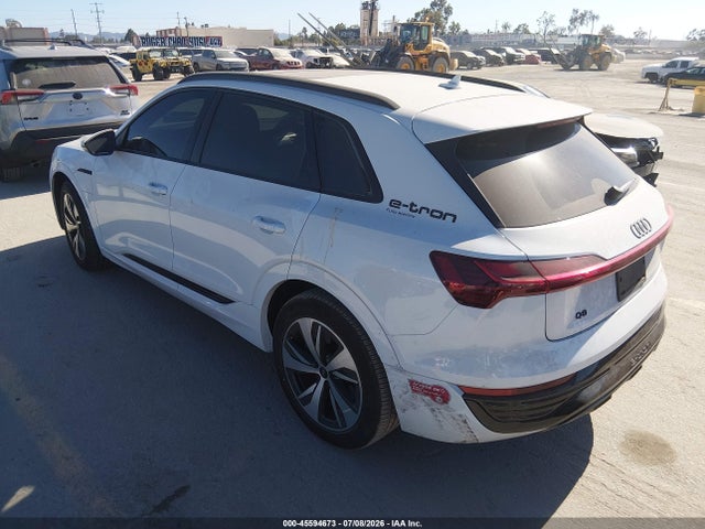 2024 Audi Q8 E-tron Premium Quattro მანქანა იყიდება აუქციონზე, vin: WA14AAGE8RB019350, აუქციონის ნომერი: 45594673