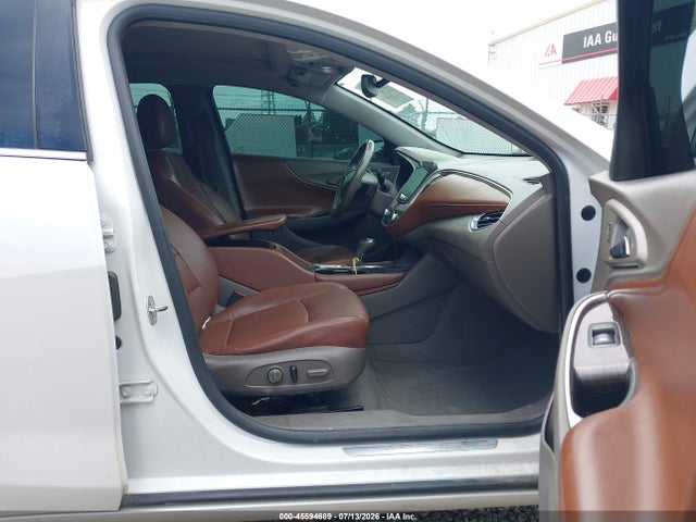1G1ZE5SX0JF108402 Chevrolet Malibu Premier