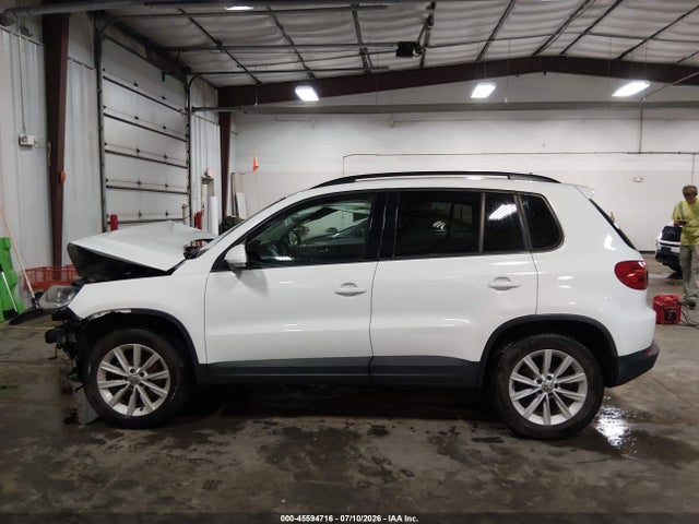 2017 Volkswagen Tiguan 2.0t/2.0t S მანქანა იყიდება აუქციონზე, vin: WVGAV7AX5HK050091, აუქციონის ნომერი: 45594716