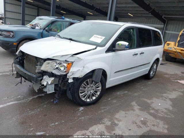 45594729 :رقم المزاد ، 2C4RC1CG0FR522297 vin ، 2015 Chrysler Town & Country Touring-l مزاد بيع