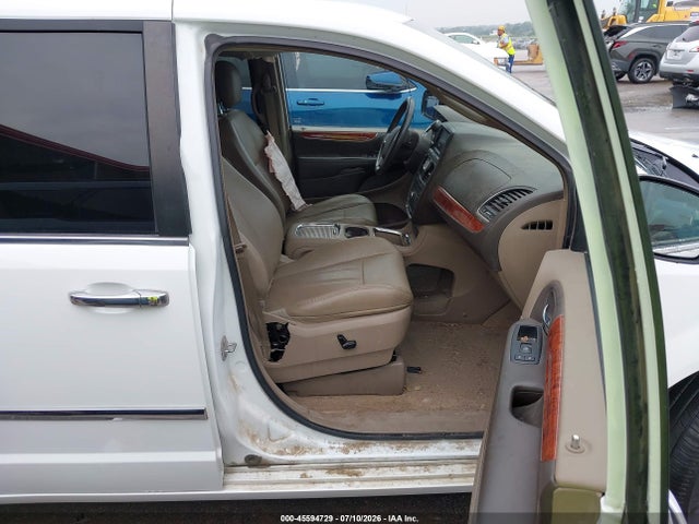 45594729 :رقم المزاد ، 2C4RC1CG0FR522297 vin ، 2015 Chrysler Town & Country Touring-l مزاد بيع
