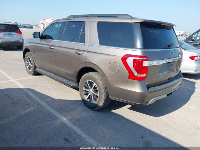 2018 Ford Expedition Xlt მანქანა იყიდება აუქციონზე, vin: 1FMJU1JT5JEA02432, აუქციონის ნომერი: 45594759