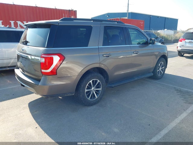 2018 Ford Expedition Xlt მანქანა იყიდება აუქციონზე, vin: 1FMJU1JT5JEA02432, აუქციონის ნომერი: 45594759