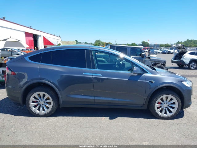 Tesla Model X P100d/performance 2019 5YJXCDE48KF182043 Image 13