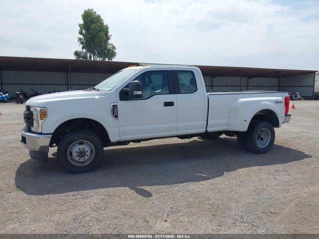 Ford F-350 Xl 2018 1FT8X3D68JEC84142 Image 17