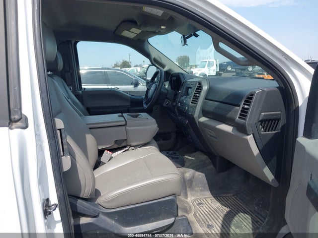 Ford F-350 Xl 2018 1FT8X3D68JEC84142 Image 5