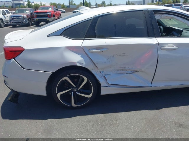 1HGCV1F34JA204349 Honda Accord Sport