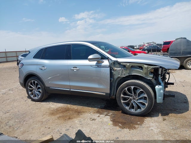 Продажа на аукционе авто 2021 Lincoln Nautilus Reserve, vin: 2LMPJ8K92MBL07213, номер лота: 45594792