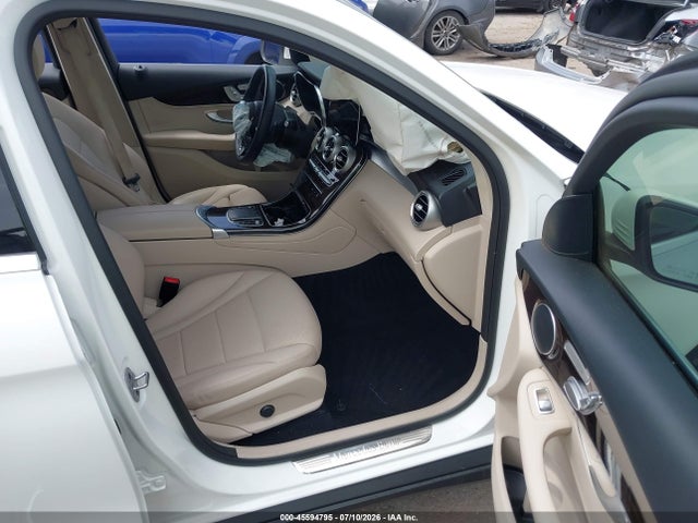 45594795 :رقم المزاد ، W1N0G8DBXNG100720 vin ، 2022 Mercedes-benz Glc 300 Suv مزاد بيع