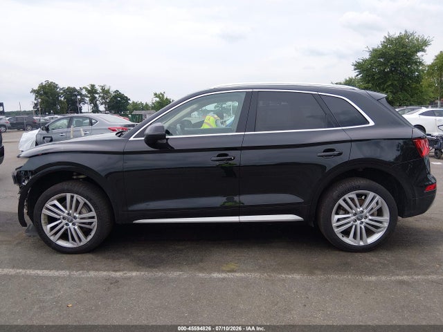 2018 Audi Q5 2.0t Premium/2.0t Tech Premium მანქანა იყიდება აუქციონზე, vin: WA1BNAFY9J2009213, აუქციონის ნომერი: 45594826