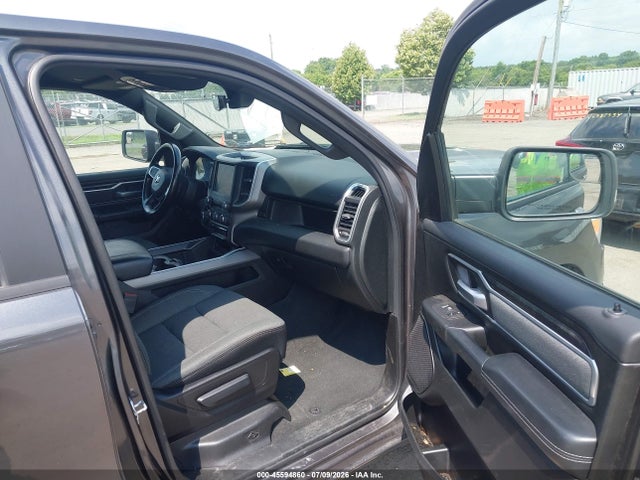 Aukcja sprzedaży 2022 Ram 1500 Big Horn  4x4 6'4 Box, vin: 1C6RRFBG5NN279361, numer aukcji: 45594860
