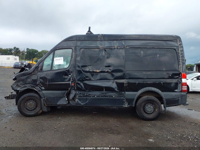 2015 Mercedes-benz Sprinter 2500 Normal Roof მანქანა იყიდება აუქციონზე, vin: WD3PE7DC8FP118384, აუქციონის ნომერი: 45594874