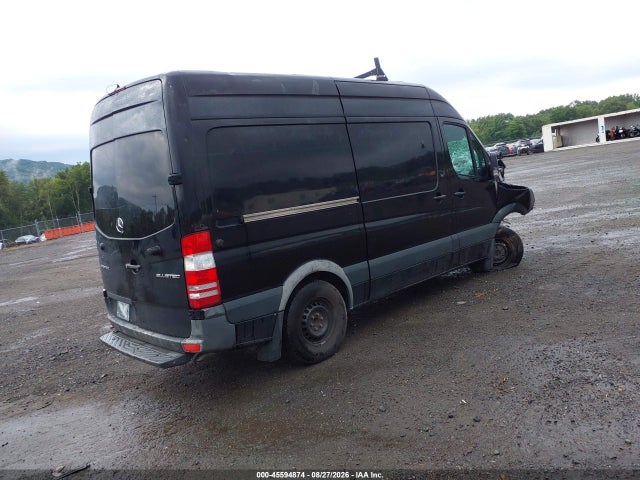 2015 Mercedes-benz Sprinter 2500 Normal Roof მანქანა იყიდება აუქციონზე, vin: WD3PE7DC8FP118384, აუქციონის ნომერი: 45594874