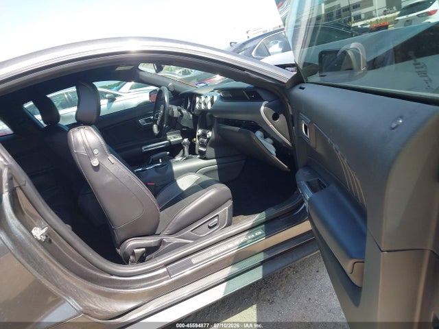 2018 Ford Mustang Ecoboost მანქანა იყიდება აუქციონზე, vin: 1FA6P8TH5J5101826, აუქციონის ნომერი: 45594877