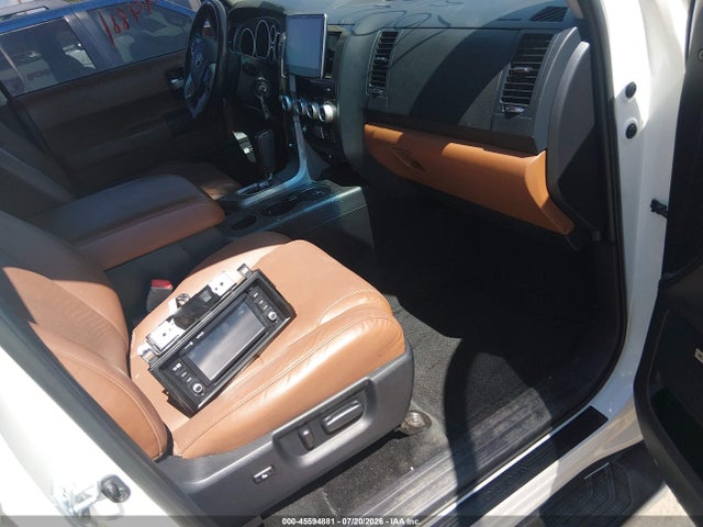 Aukcja sprzedaży 2016 Toyota Sequoia Platinum 5.7l V8, vin: 5TDDW5G16GS135938, numer aukcji: 45594881